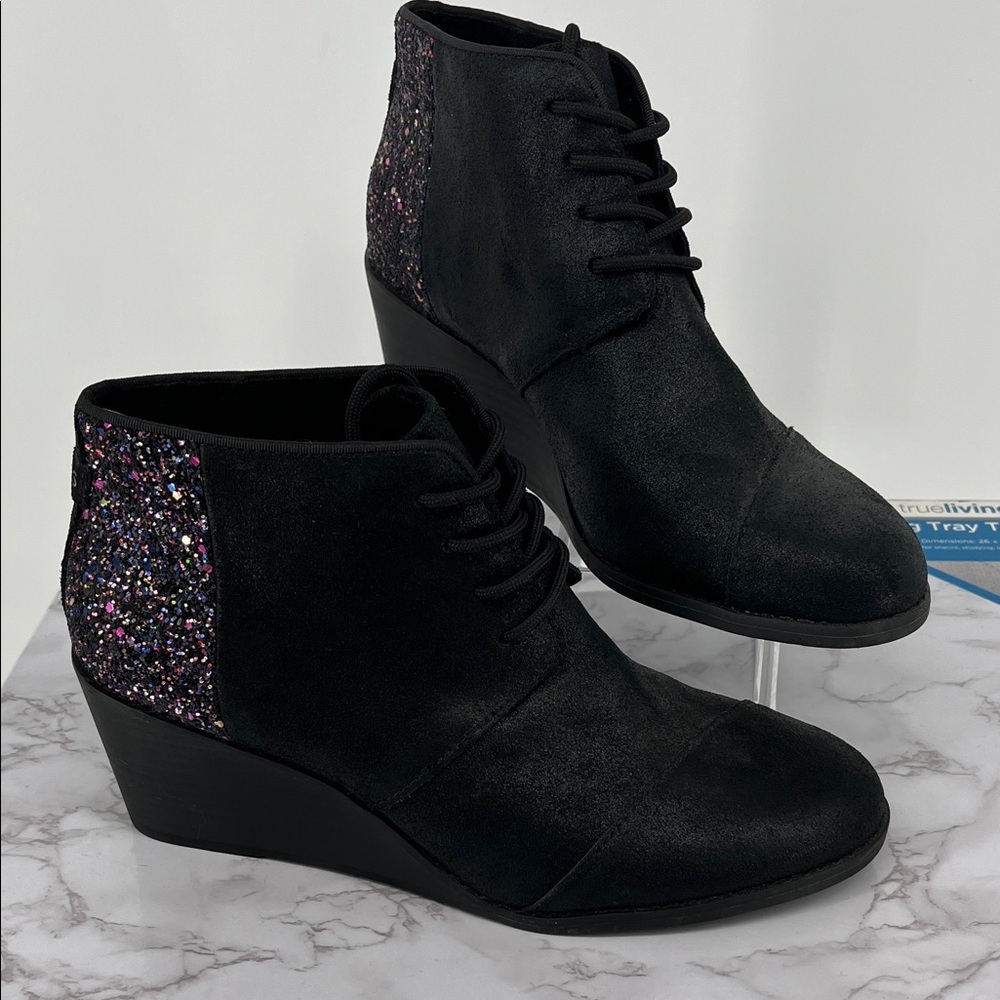 TOMS Hyde Glitter Round Toe Wedge Ankle Boots Black 8.5 Sparkle Comfy Leather